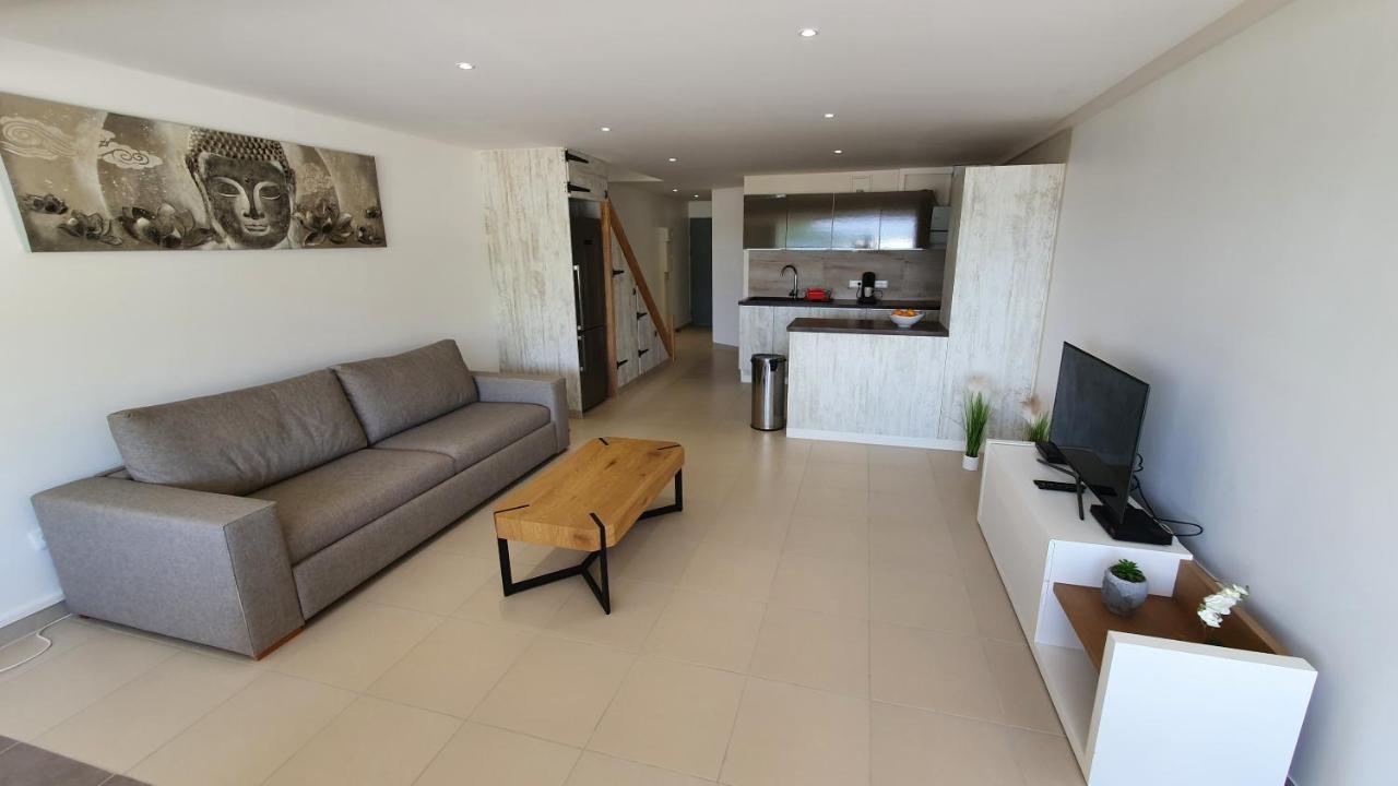 Pinel Superbe Appartement En Residence Vue Mer Cul de Sac Esterno foto