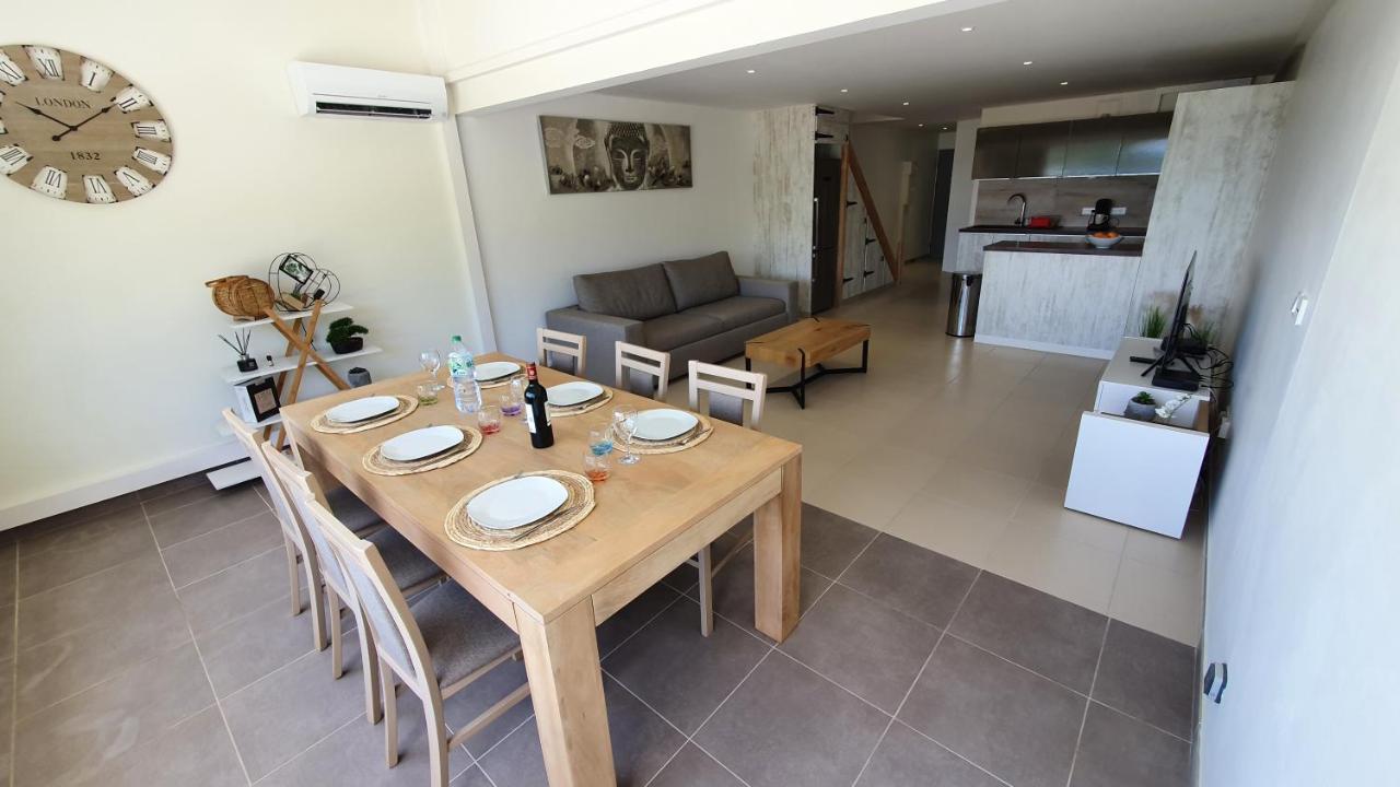 Pinel Superbe Appartement En Residence Vue Mer Cul de Sac Esterno foto