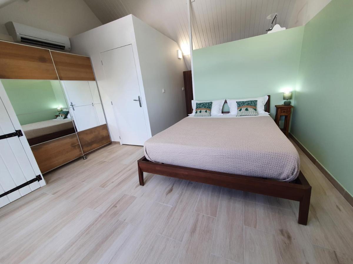 Pinel Superbe Appartement En Residence Vue Mer Cul de Sac Esterno foto